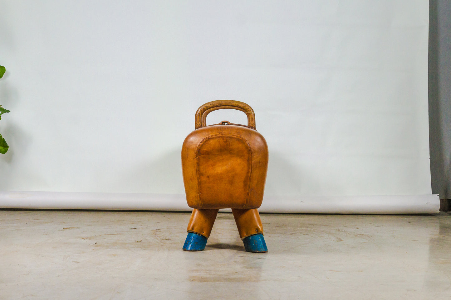 Vintage 1930s Leather Gym Bench with handels – Restored Pommel Horse from Czechoslovakia